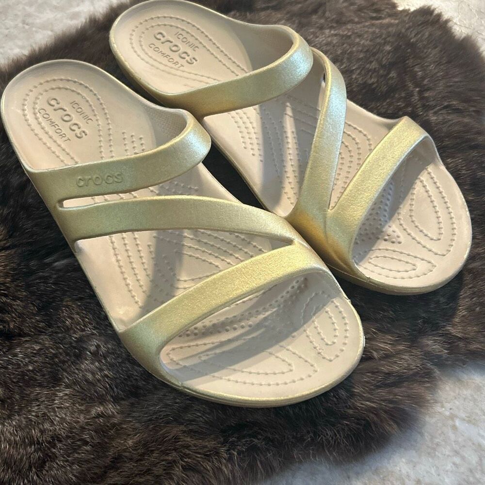 CROCS Kadee II Slide Sandal Women Size 10 Metallic Gold - Picture 3 of 7